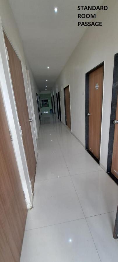 โรงแรมอาทิตยา พาเลซ Bhusawal ภายนอก รูปภาพ